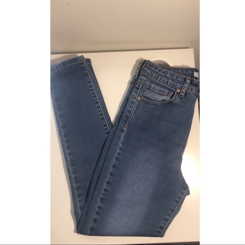 Forever 21 | Dark Blue | SIZE: 26